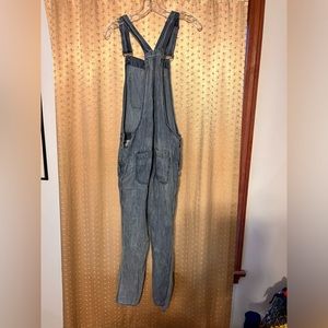 Gap denim overalls, tear in knee, women’s XS